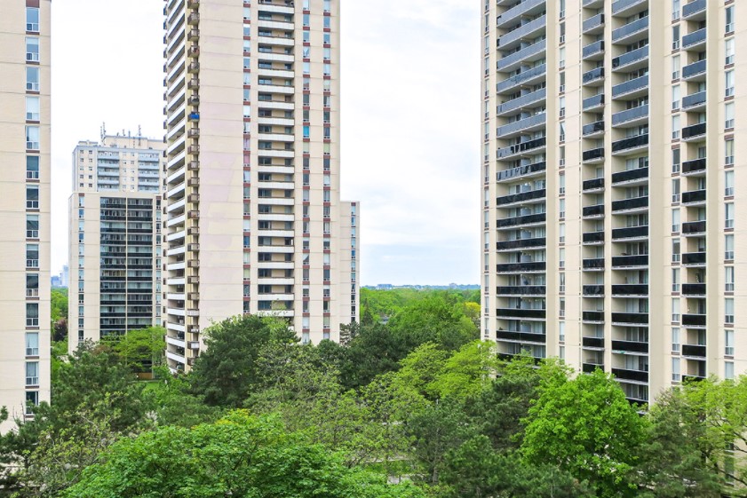 U of T researchers are studying whether Toronto's aging concrete apartment towers, surrounded by green spaces, can play a role in addressing the city's future climate risks and socio-economic challenges (photo by Chris Jongkind/Getty Images)